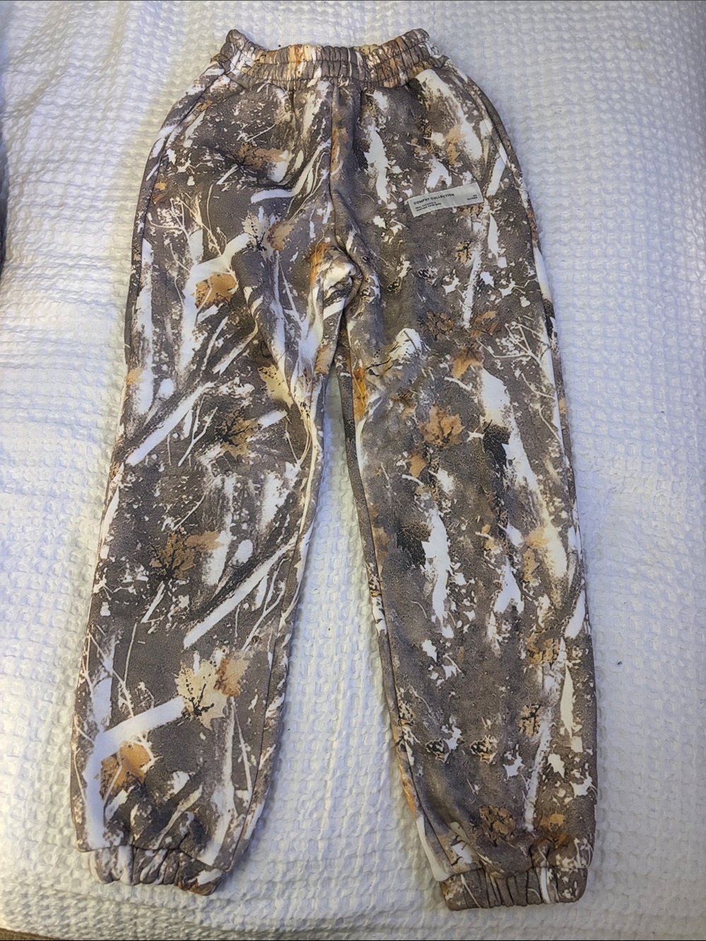 Comfort Collection Abstract Print Jogger Pants in Brown & Cream